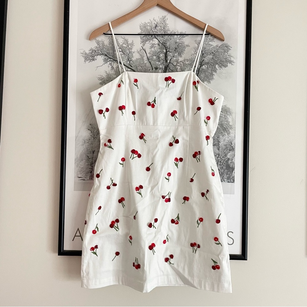 Anthropologie Maeve The Brynne 3D Cherry Mini Dress White Size 8 - Picture 7 of 16